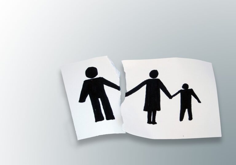 Schenkbelasting bij verkoop aan ex, geen natuurlijke verbintenis Schenkbelasting bij verkoop aan ex, geen natuurlijke verbintenis